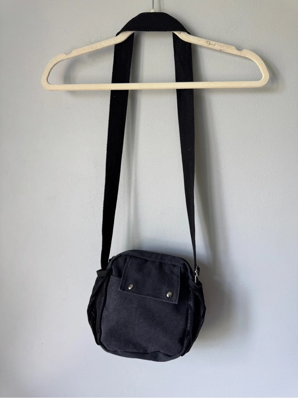 Source Unknown Black Canvas Messenger Crossbody Bag